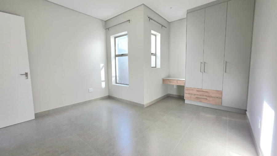 To Let 3 Bedroom Property for Rent in Blue Mountain Village Western Cape